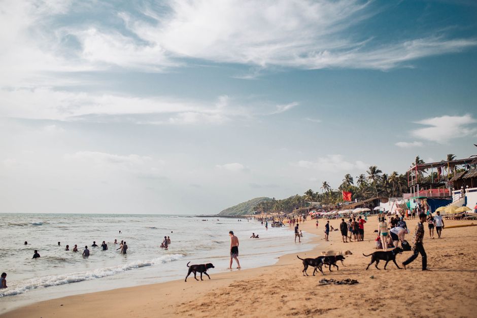 Enjoy thrilling water sports in Baga Beach