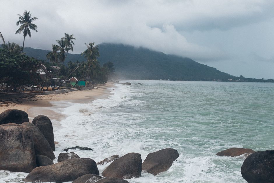 Relax on pristine beaches in Koh Samui