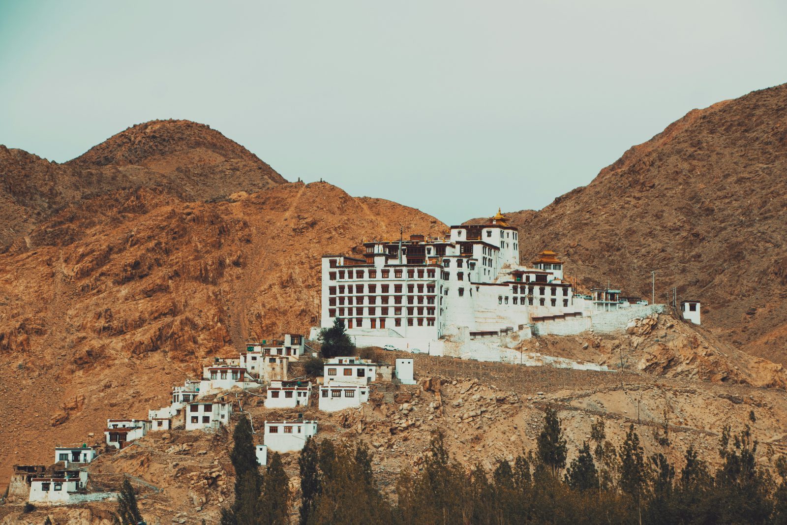 Leh Ladakh	Deluxe Packages