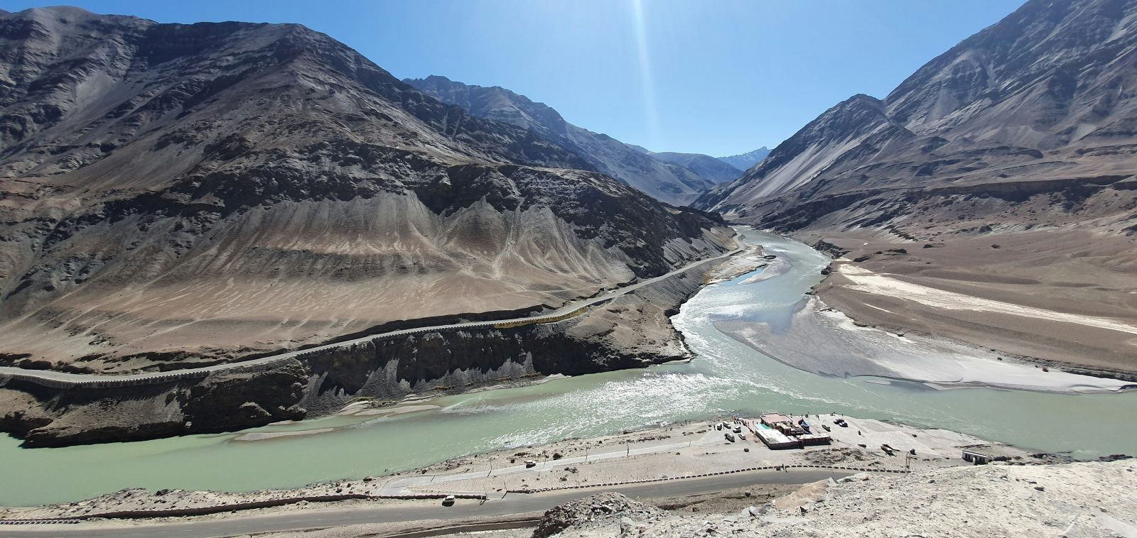 Leh Ladakh	Deluxe Packages